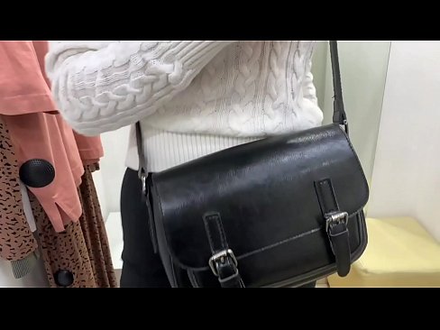 ❤️ אוננות פומבית של הכלבה הצעירה פרלברי עם דילדו בחדר המתאים ❤️❌ סרטון סקס אצלנו iw.pornado-co.ru ❤